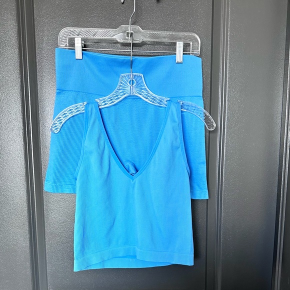 Colsie Ribbed Bralette + Short Set - Picture 1 of 7